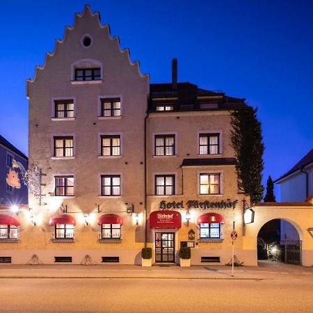 Simones Hotel Fuerstenhof ลันด์สฮูท ภายนอก รูปภาพ